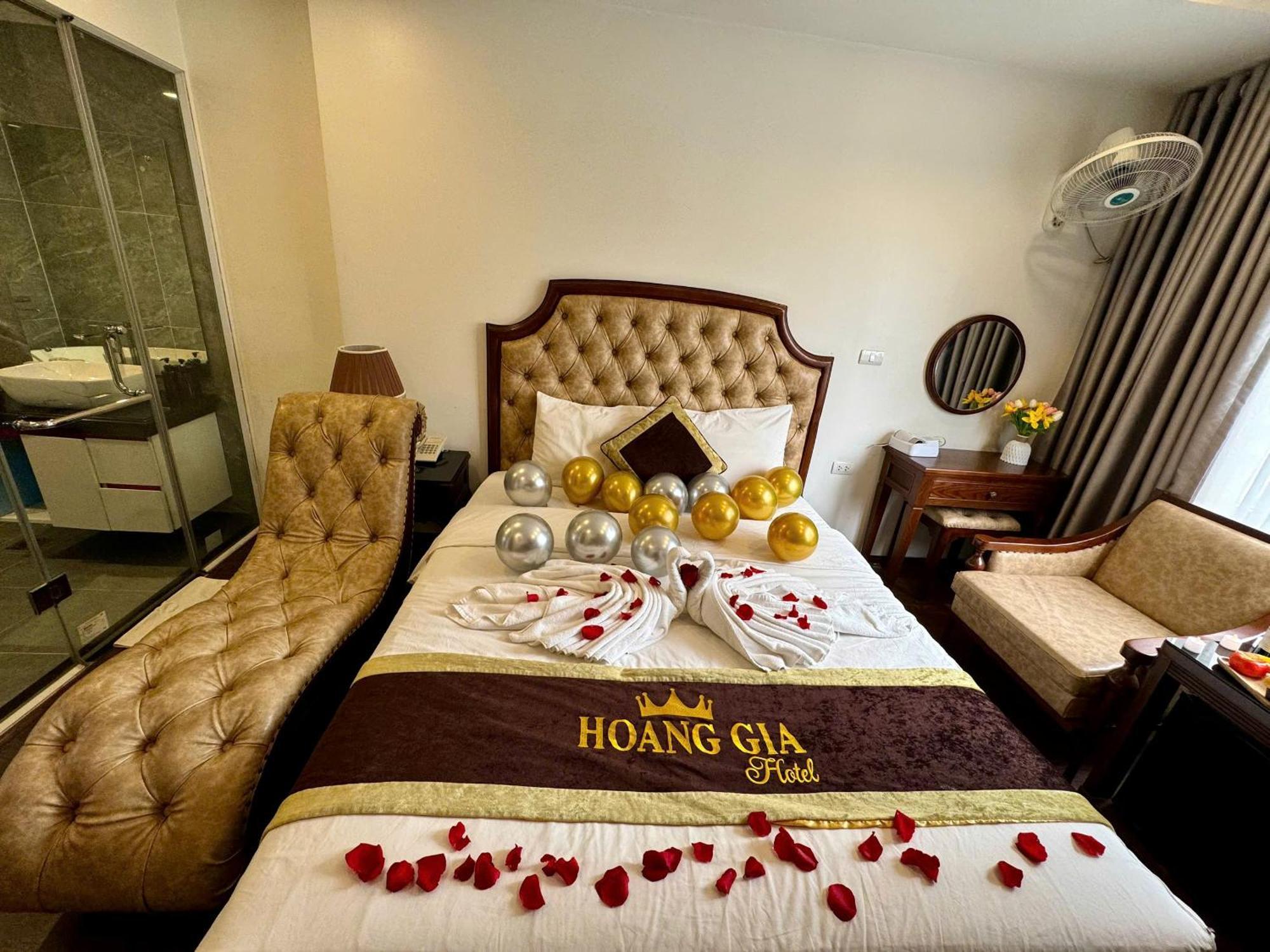 Hoang Gia Hotel Nhan Hoa Hanói Exterior foto